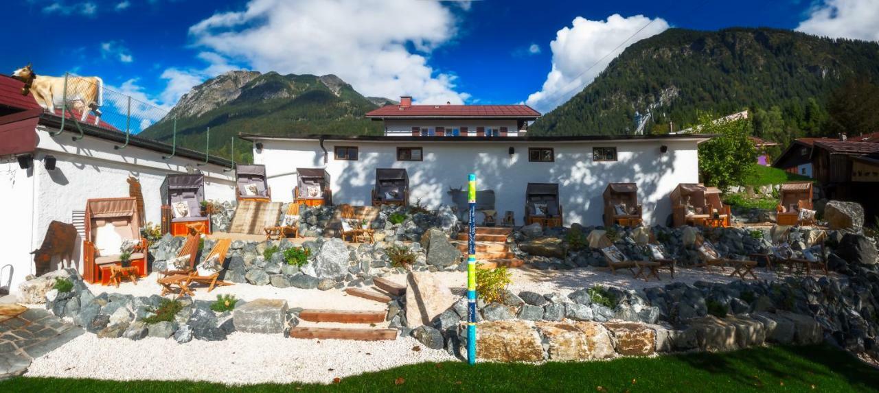 Hotel Zur glücklichen Kuh Oberstdorf Exterior foto