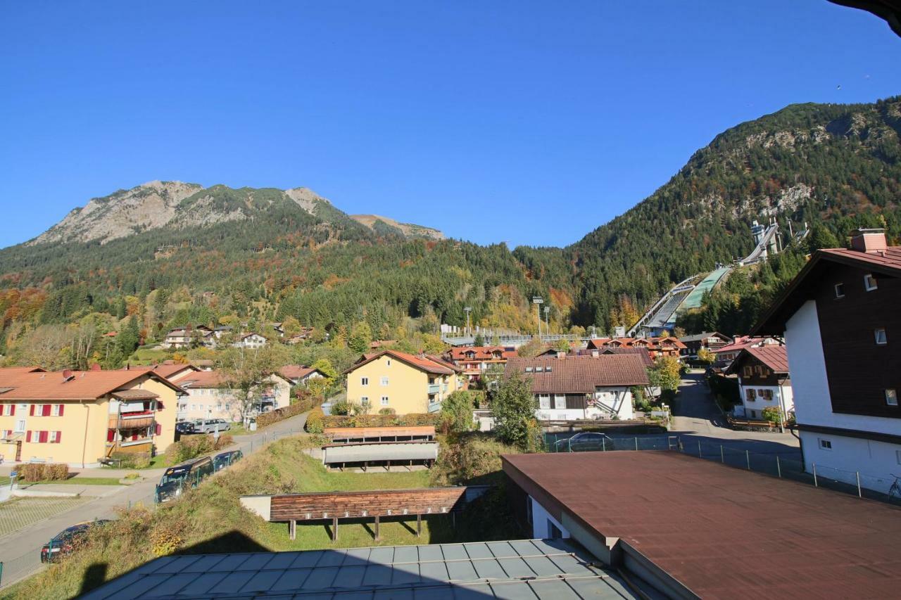 Hotel Zur glücklichen Kuh Oberstdorf Exterior foto