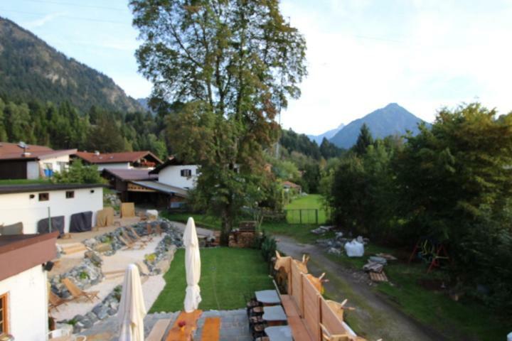 Hotel Zur glücklichen Kuh Oberstdorf Exterior foto